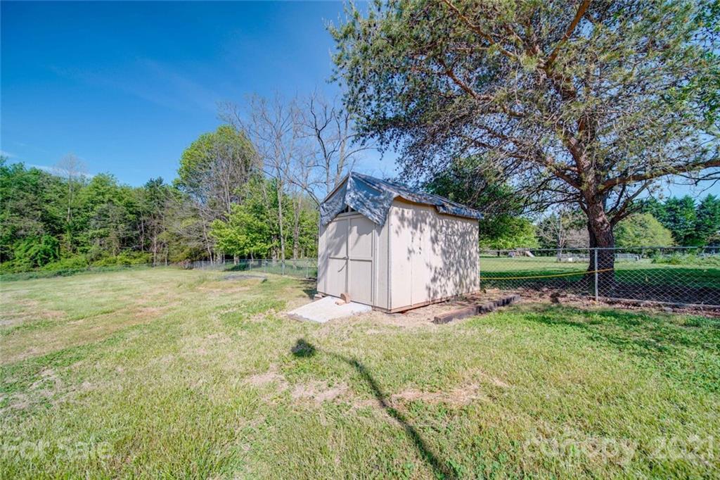 6121 Rest Home Road Claremont, NC 28610 - Photo 44 of 48 Gallery Image 44