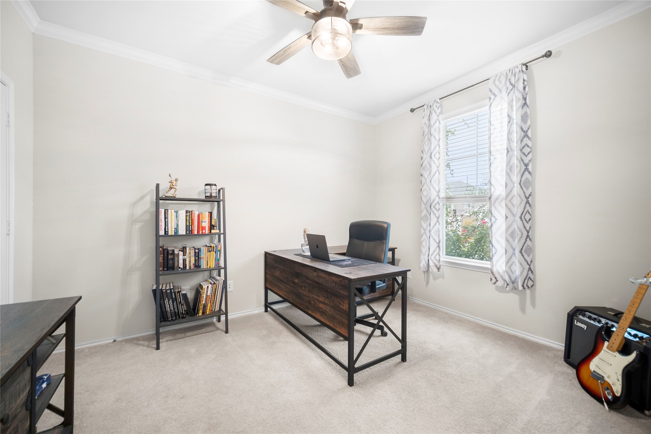 263 Beechnut Drive Buda, TX 78610 - Photo 14 of 40 Downstairs Office / Bonus Room with closet