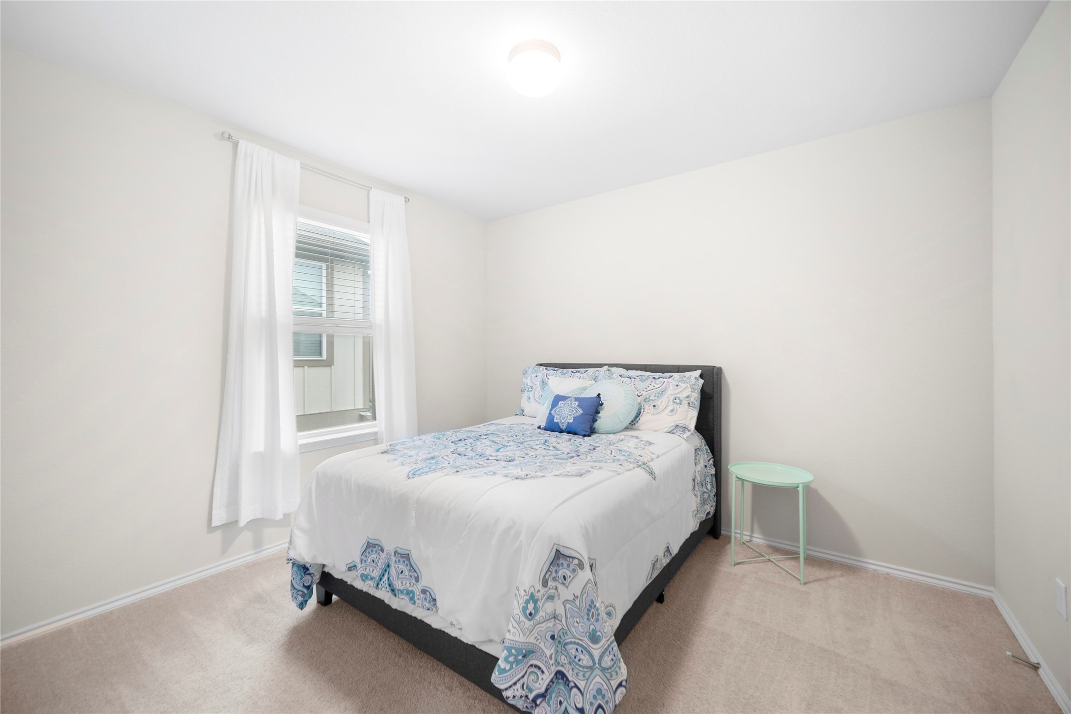 263 Beechnut Drive Buda, TX 78610 - Photo 26 of 40 Guest Room