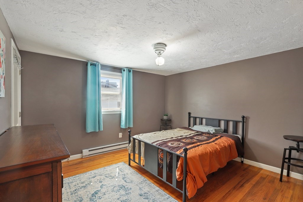 9 Williams Street Dudley, MA 01571 - Photo 13 of 38