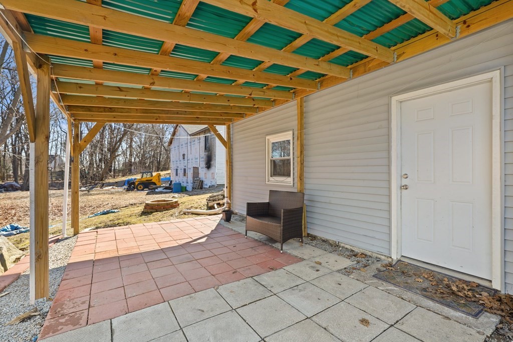9 Williams Street Dudley, MA 01571 - Photo 31 of 38