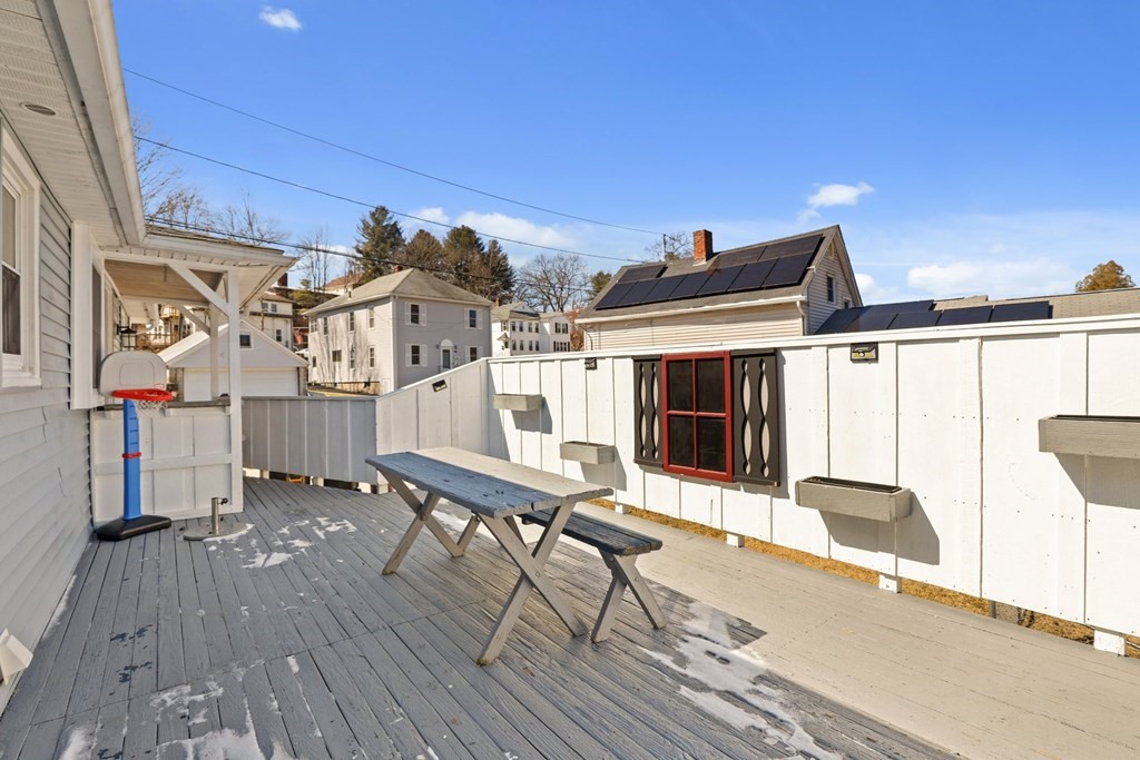9 Williams Street Dudley, MA 01571 - Photo 32 of 38