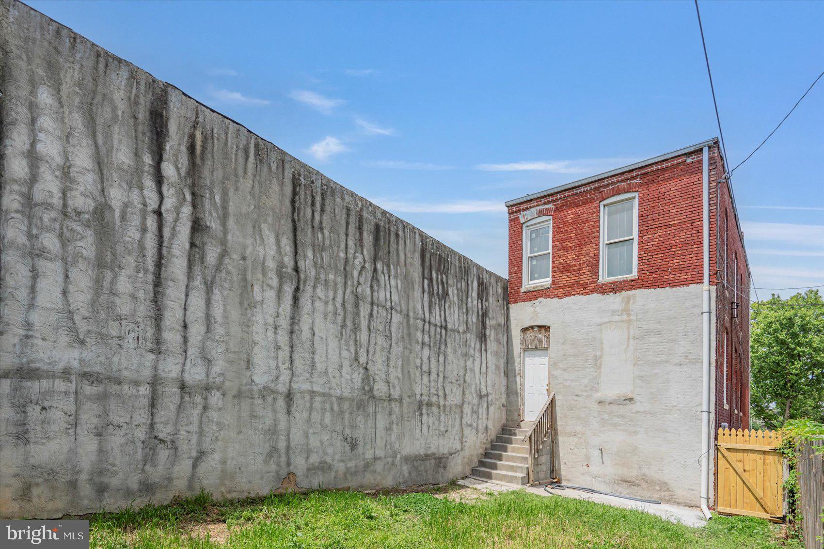 1607 Filbert Street Curtis Bay, MD 21226 - Photo 27 of 33 a backyard of a house
