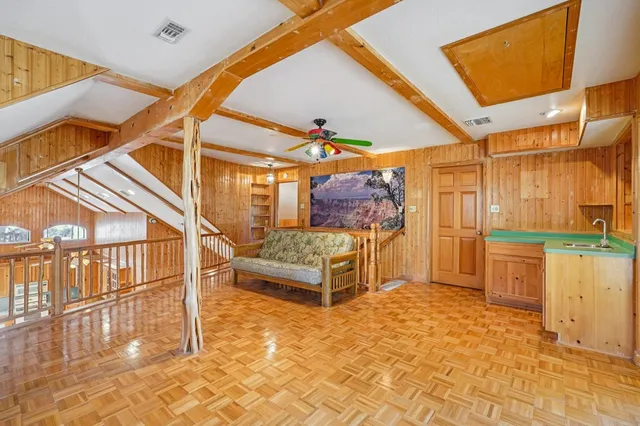 $799,900 | 230 Cade Loop, Ingram, TX 78025