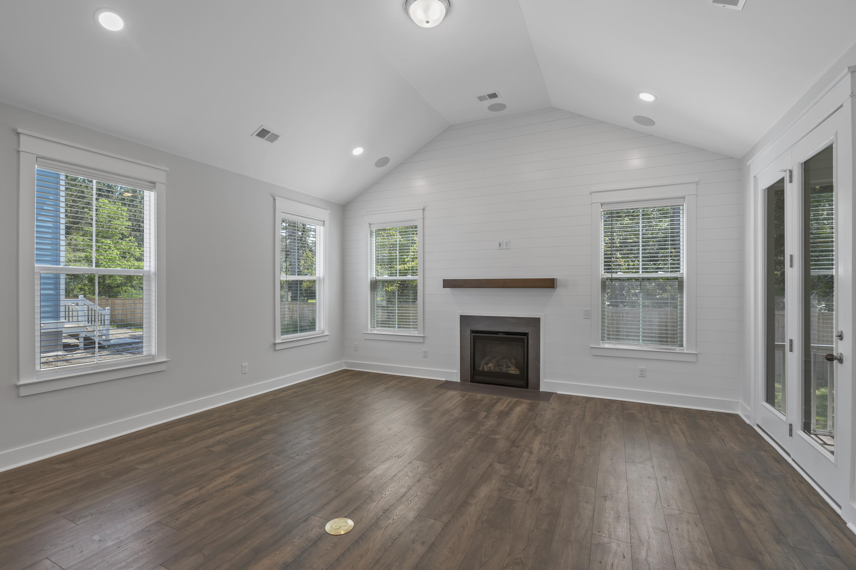 127 Abbey Terrace Road Moncks Corner, SC 29461 - Photo 8 of 16 SDH04797
