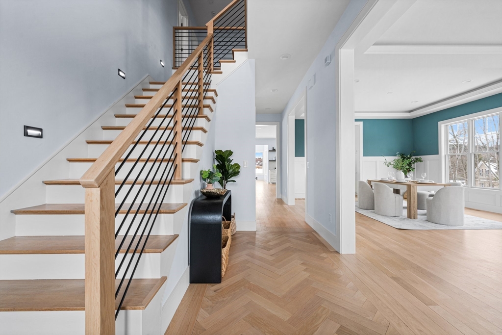 354 West Street Needham, MA 02494 - Photo 10 of 34