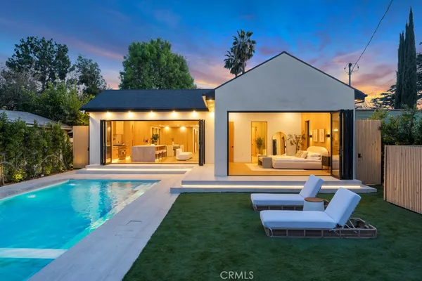 $2,590,000 | 11107 Kling Street, North Hollywood, CA 91602
