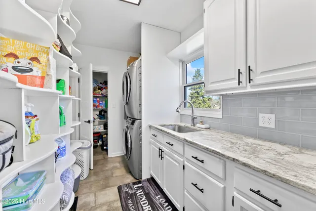 $969,000 | 1228 Liberty Landing Road Southeast, Winnabow, NC 28479