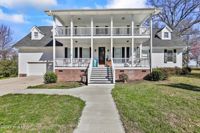 $969,000 | 1228 Liberty Landing Road Southeast, Winnabow, NC 28479