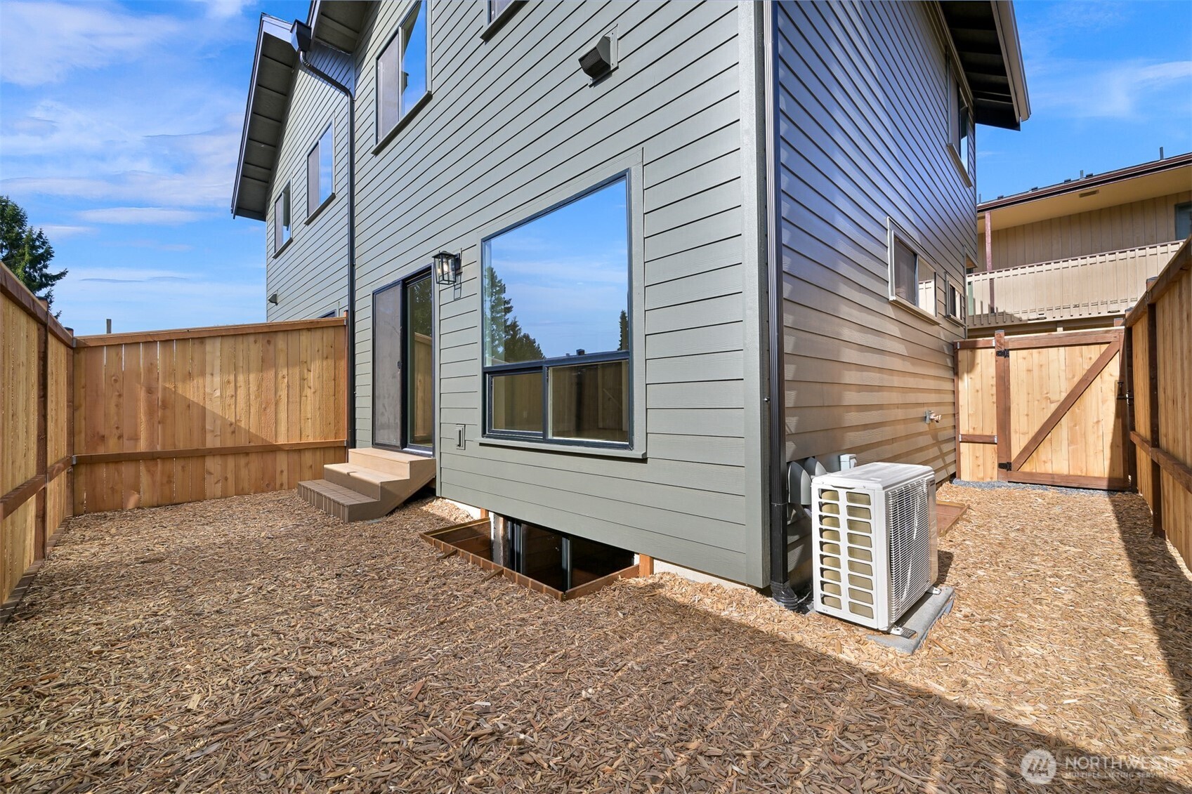 2327 Valencia Street, Unit 101 Bellingham, WA 98229 - Photo 18 of 27