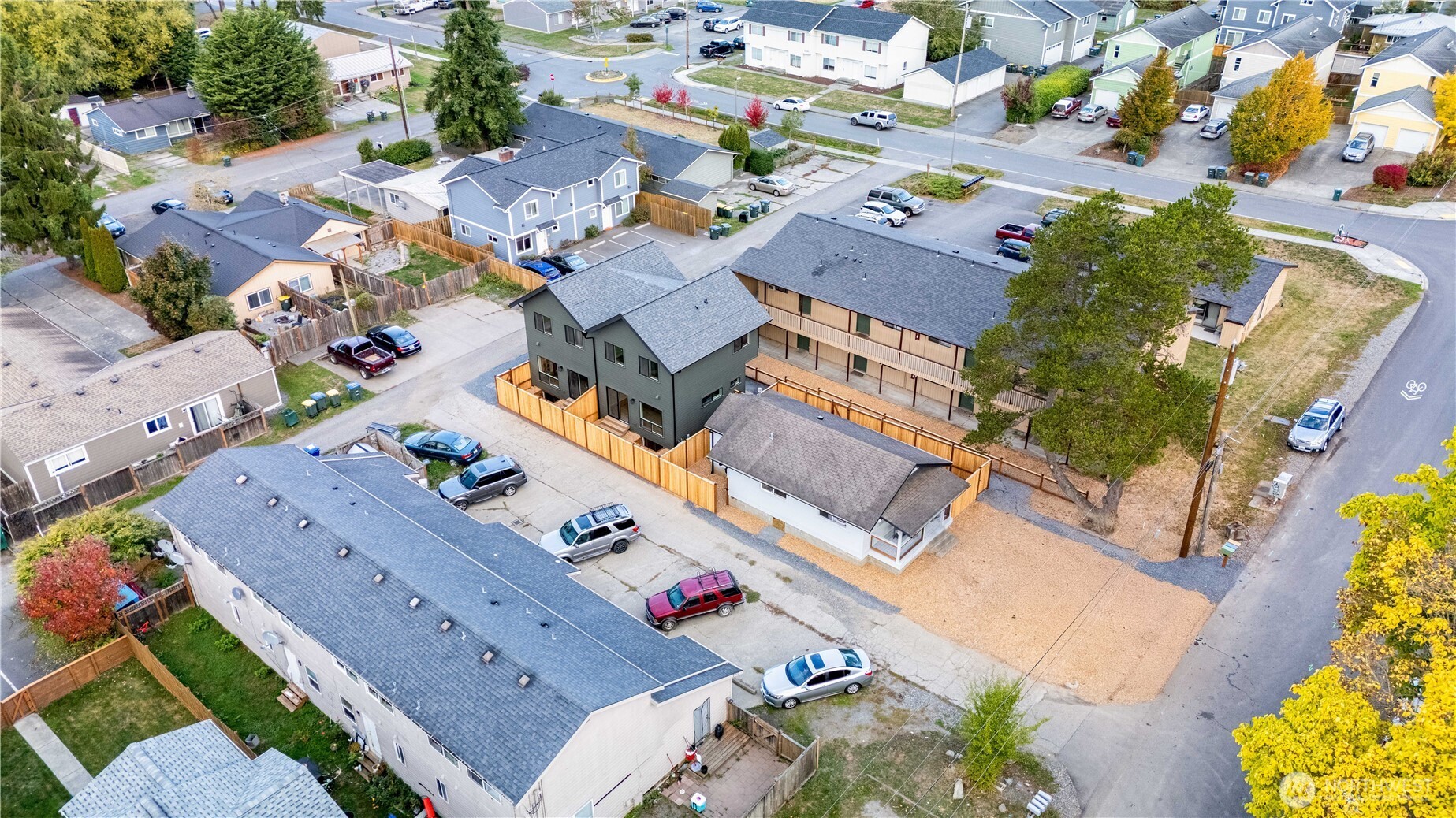 2327 Valencia Street, Unit 101 Bellingham, WA 98229 - Photo 21 of 27