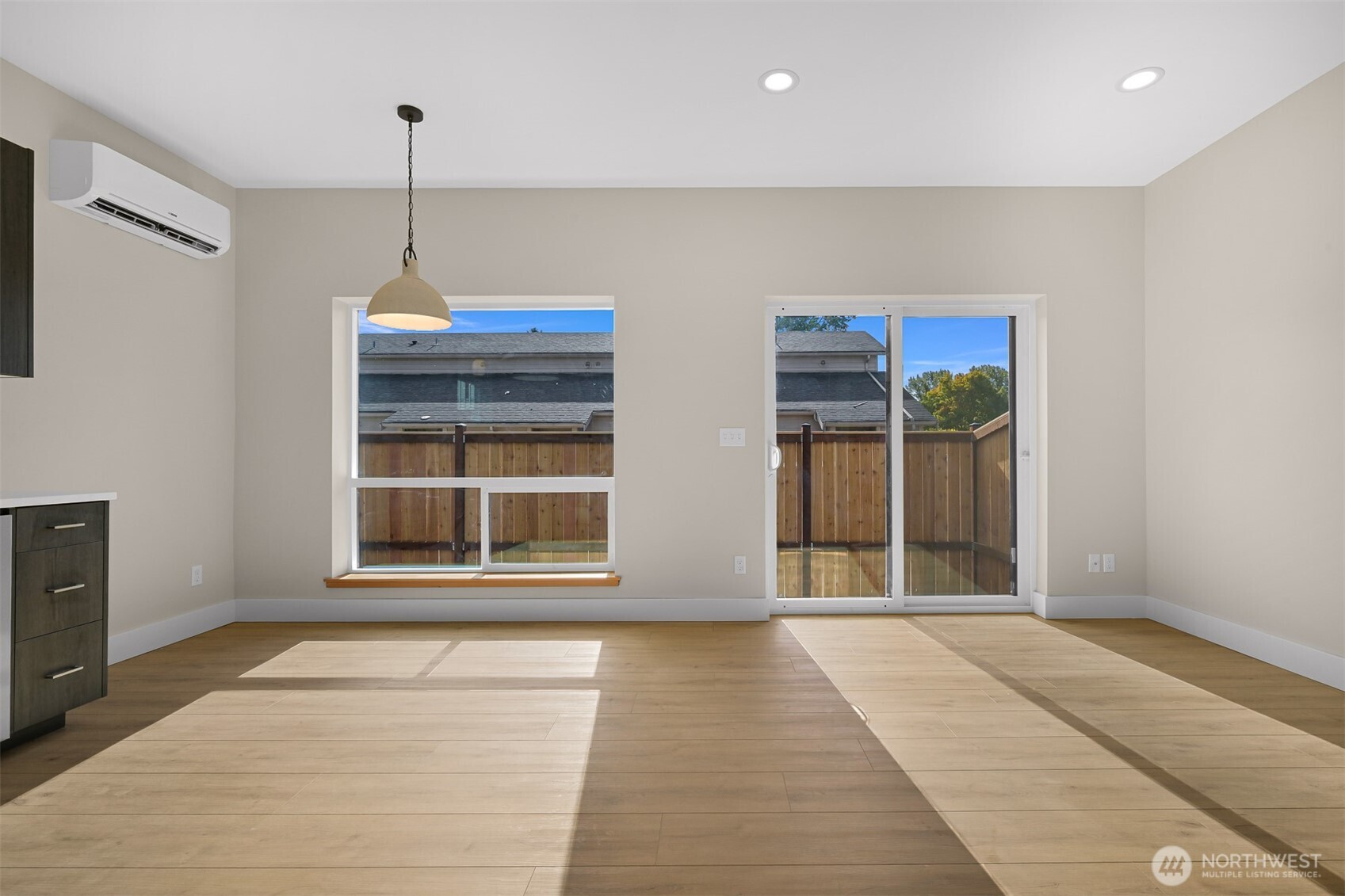 2327 Valencia Street, Unit 101 Bellingham, WA 98229 - Photo 9 of 27