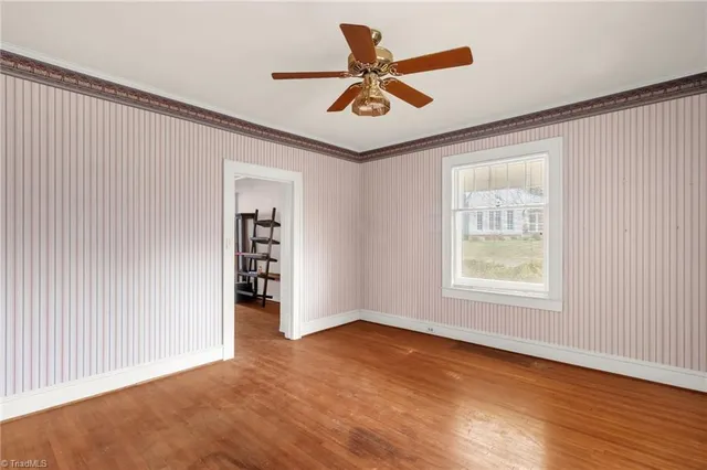 $290,000 | 5 Hege Drive, Lexington, NC 27292