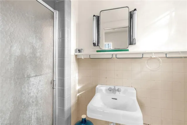 $290,000 | 5 Hege Drive, Lexington, NC 27292