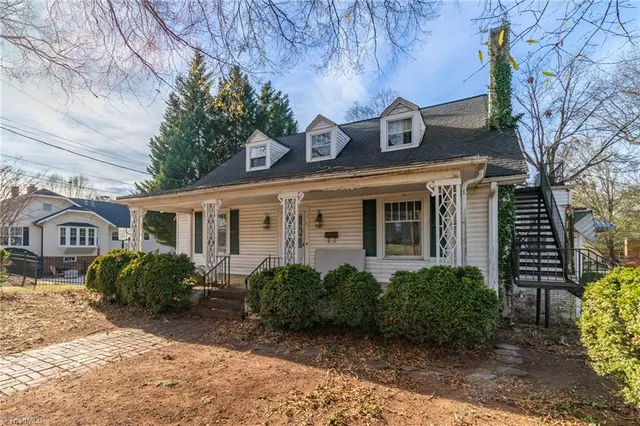 $290,000 | 5 Hege Drive, Lexington, NC 27292