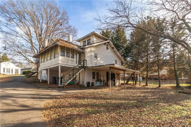 $290,000 | 5 Hege Drive, Lexington, NC 27292