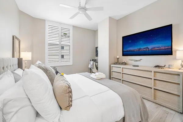 $1,500,000 | 255 Evernia Street, Unit 1502, West Palm Beach, FL 33401