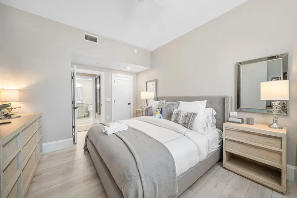 $1,500,000 | 255 Evernia Street, Unit 1502, West Palm Beach, FL 33401