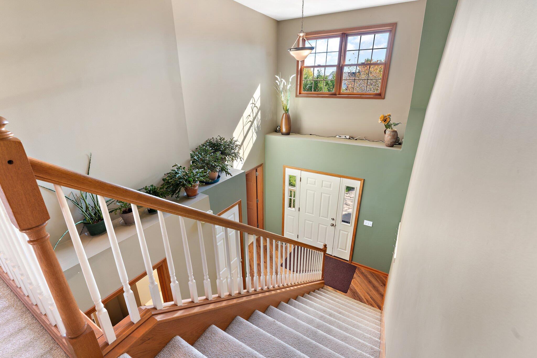 1636 Edith Way Crown Point, IN 46307 - Photo 29 of 56 a view of a balcony with wooden floor