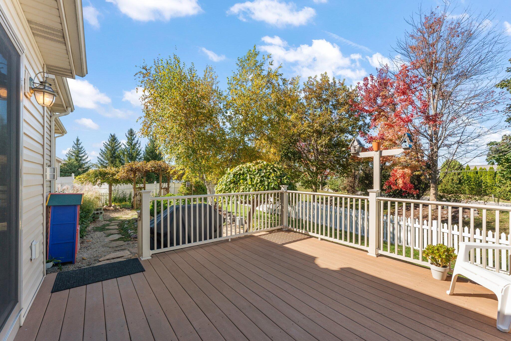 1636 Edith Way Crown Point, IN 46307 - Photo 47 of 56 a view of a balcony with wooden floor
