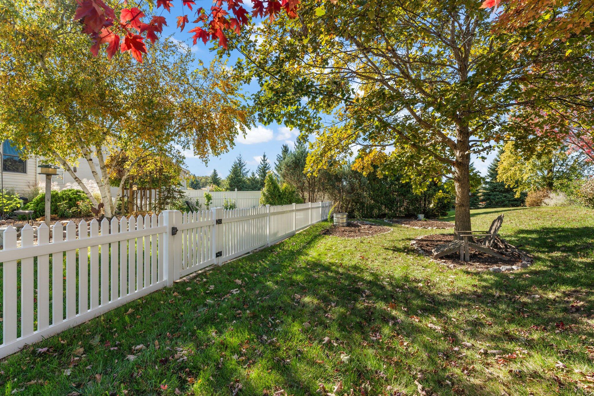 1636 Edith Way Crown Point, IN 46307 - Photo 52 of 56 a view of backyard with tree