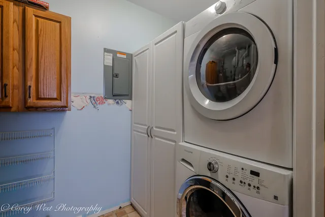 $274,000 | 115 South Van Nortwick Avenue, Batavia, IL 60510