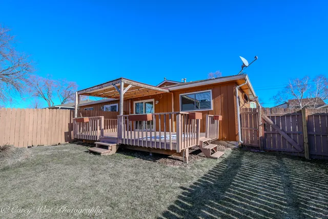 $274,000 | 115 South Van Nortwick Avenue, Batavia, IL 60510