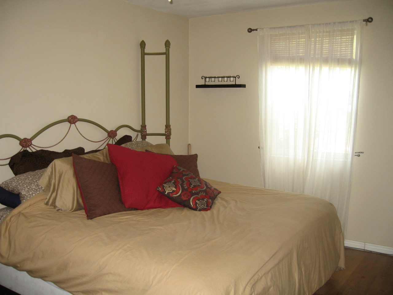 1646 East Roma Avenue Phoenix, AZ 85016 - Photo 11 of 18 MASTER BEDROOM