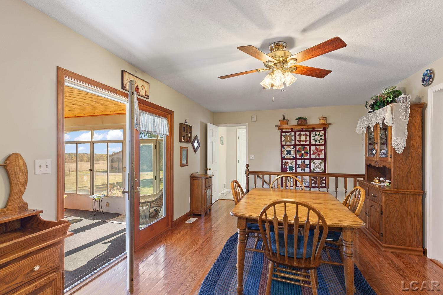 2251 Waldron Road Pittsford, MI 49271 - Photo 16 of 47 50195886-ee4558c8-af55-49a4-be18-3fcecb8255f0.JPG