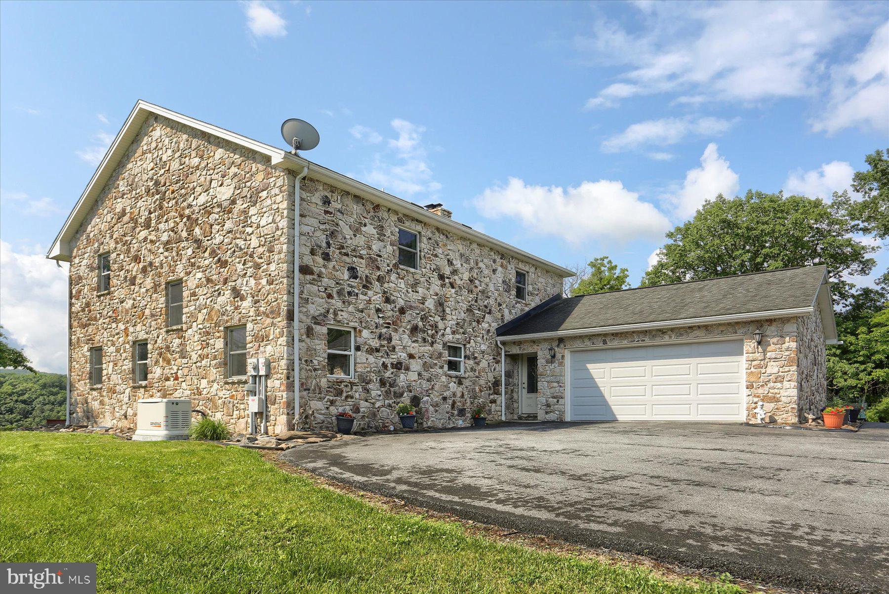 300 Hollow Road Newport, PA 17074 - Photo 3 of 83 Gallery Image 3