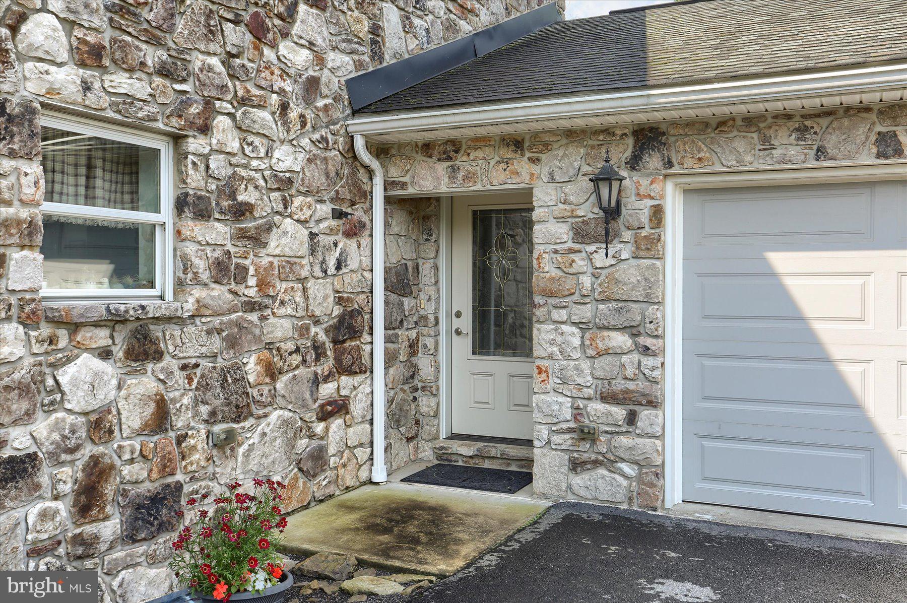 300 Hollow Road Newport, PA 17074 - Photo 4 of 83 Gallery Image 4