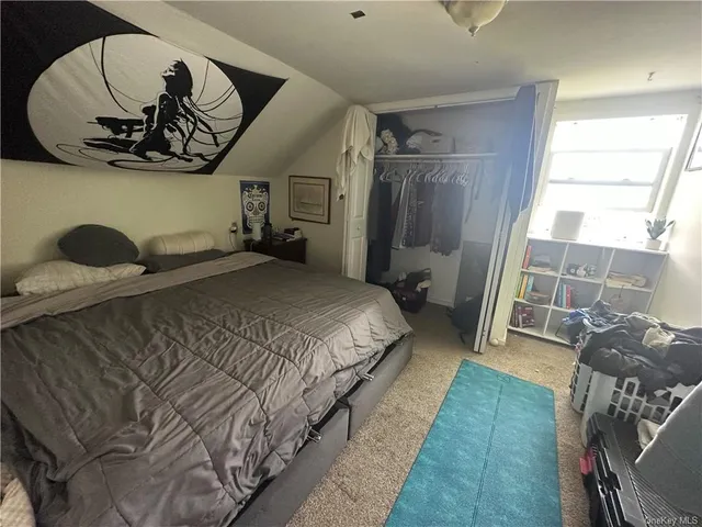 $325,000 | 2311 State Route 9, Germantown, NY 12541