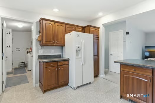 11 Cliff Road Ledyard, CT 06339 - Photo 25 of 36 Gallery Image 25