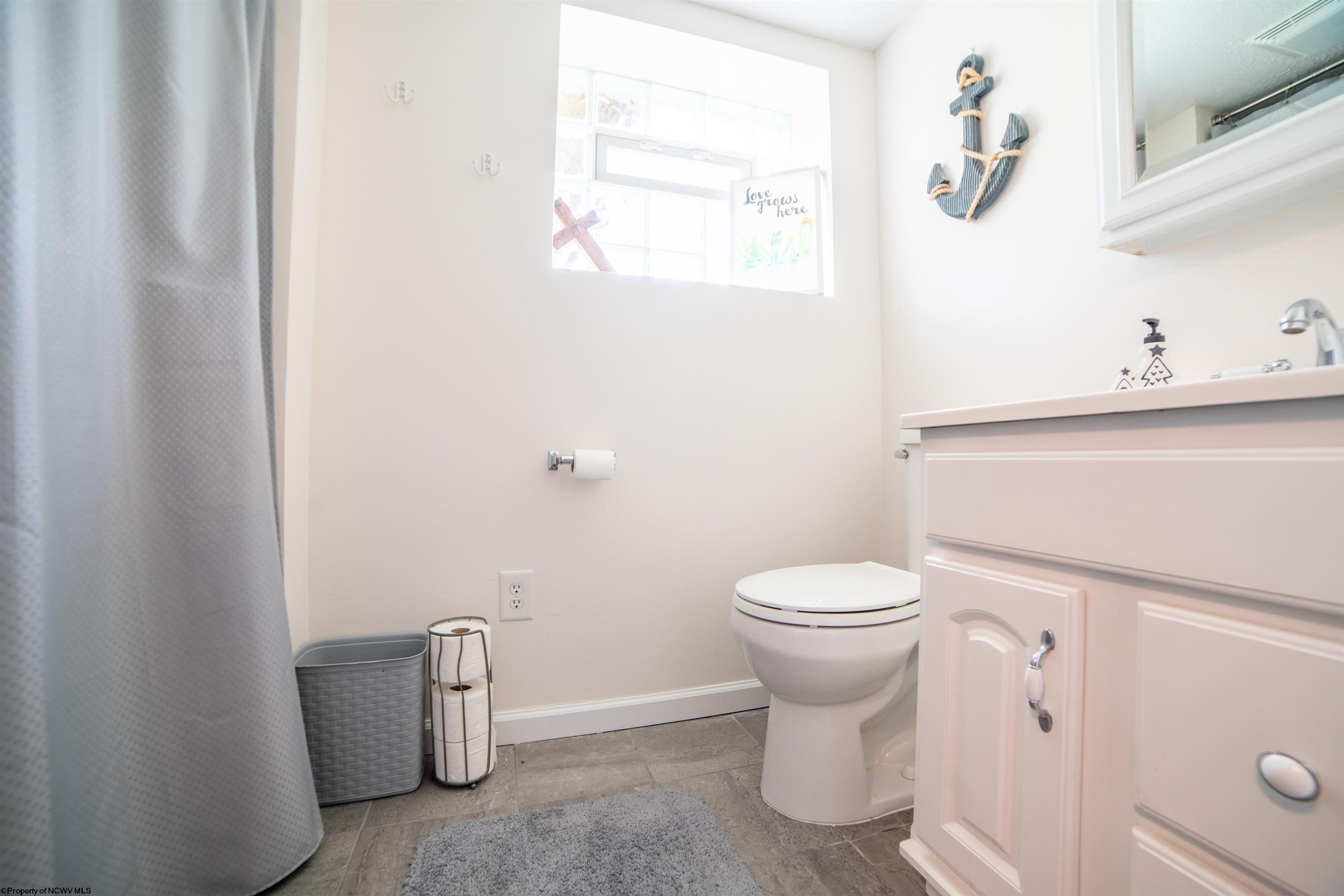 246 Ranch Road Fairmont, WV 26554 - Photo 13 of 22 Gallery Image 13