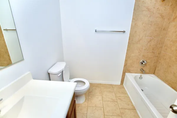 $2,200 | 264 Vermillion Marble Trail, Buda, TX 78610