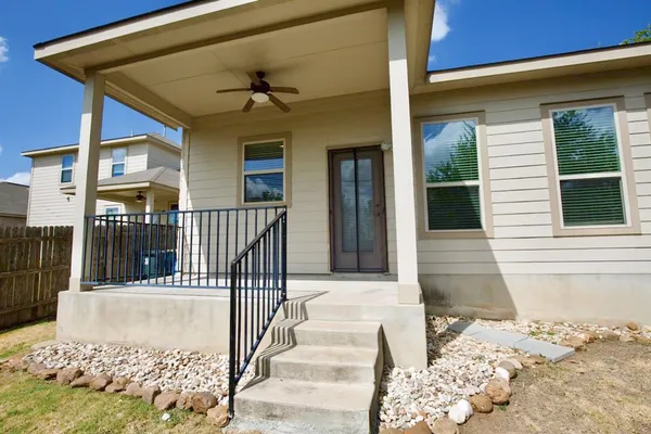 $2,200 | 264 Vermillion Marble Trail, Buda, TX 78610