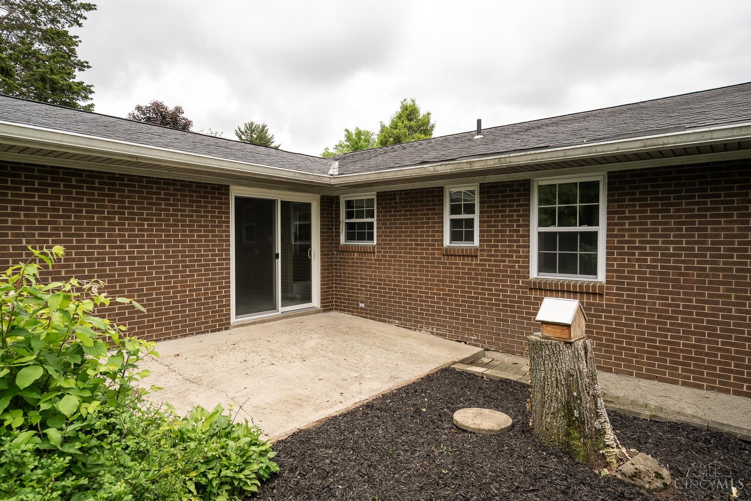 6584 Taylor Road Cincinnati, OH 45248 - Photo 33 of 35