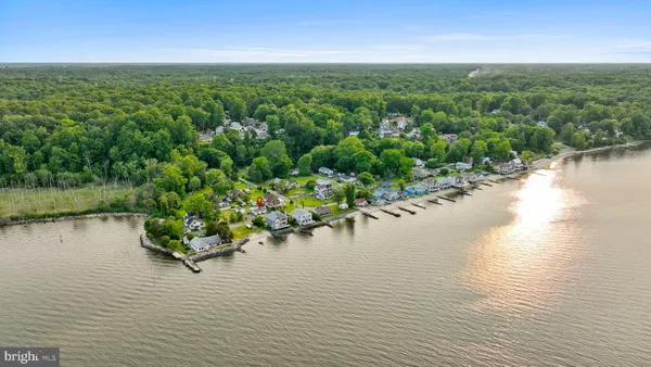 $2,300 | 6591 Long Beach Drive, St. Leonard, MD 20685