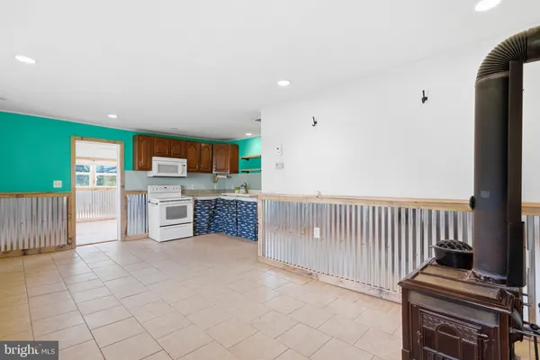 $2,300 | 6591 Long Beach Drive, St. Leonard, MD 20685