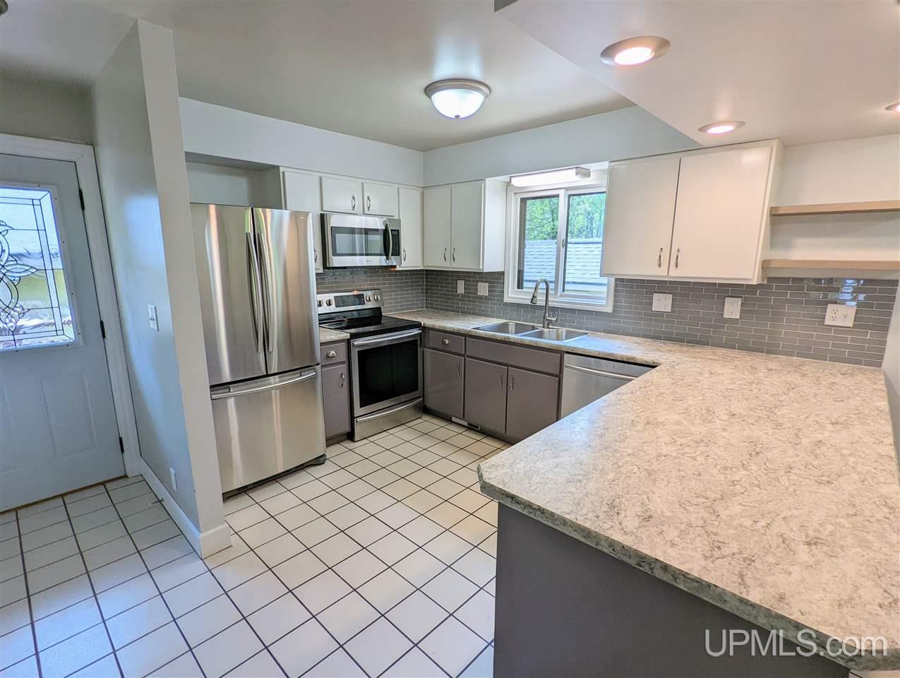 97 East Wilderness Road Negaunee, MI 49866 - Photo 12 of 42 Gallery Image 12