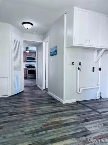 $191,900 | 107 Tucker Avenue, De Witt, NY 13057