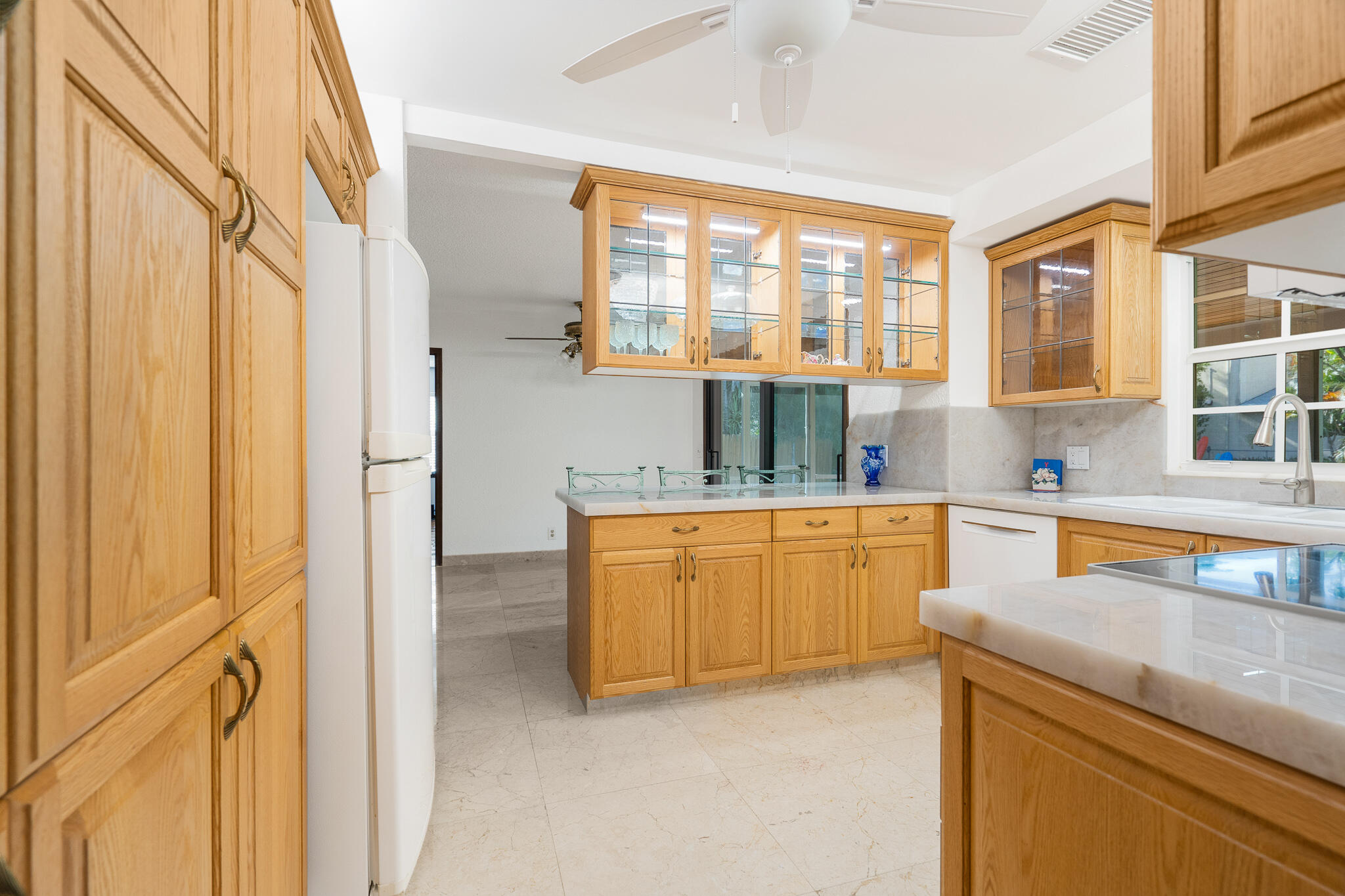 8 Northwest 24th Street Delray Beach, FL 33444 - Photo 11 of 29 DSC06484