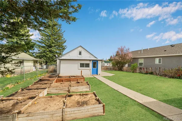 $284,900 | 577 H Avenue, Limon, CO 80828