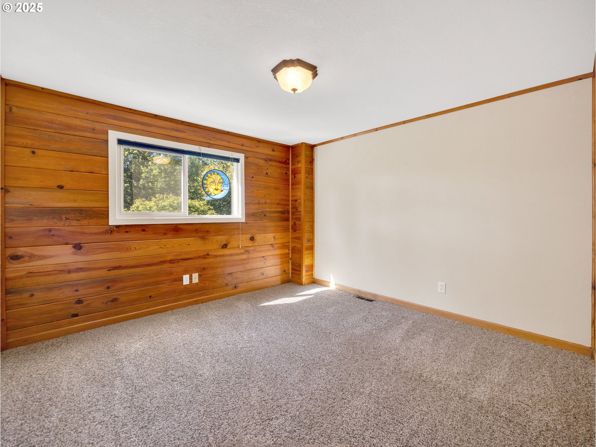 20497 East Lolo Pass Road Rhododendron, OR 97049 - Photo 28 of 48 Bedroom