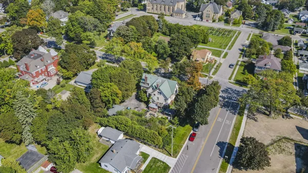 $675,000 | 516 Maple Street, Manistee, MI 49660