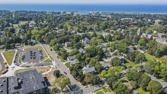 $675,000 | 516 Maple Street, Manistee, MI 49660