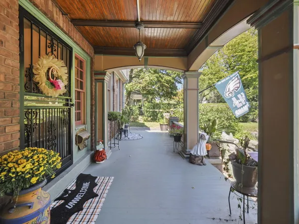 $675,000 | 516 Maple Street, Manistee, MI 49660