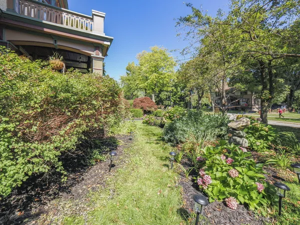 $675,000 | 516 Maple Street, Manistee, MI 49660