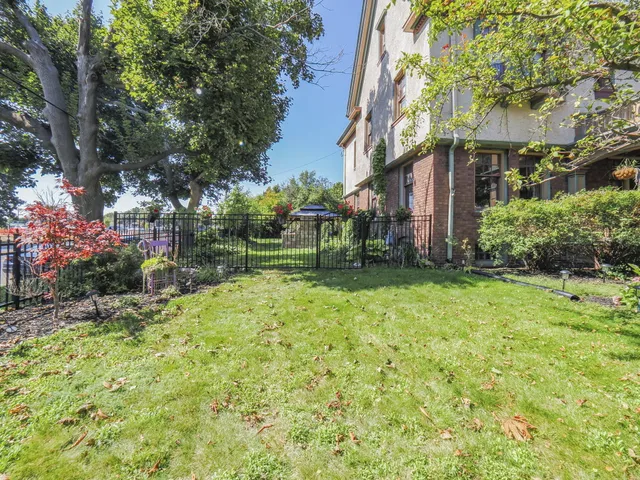 $675,000 | 516 Maple Street, Manistee, MI 49660