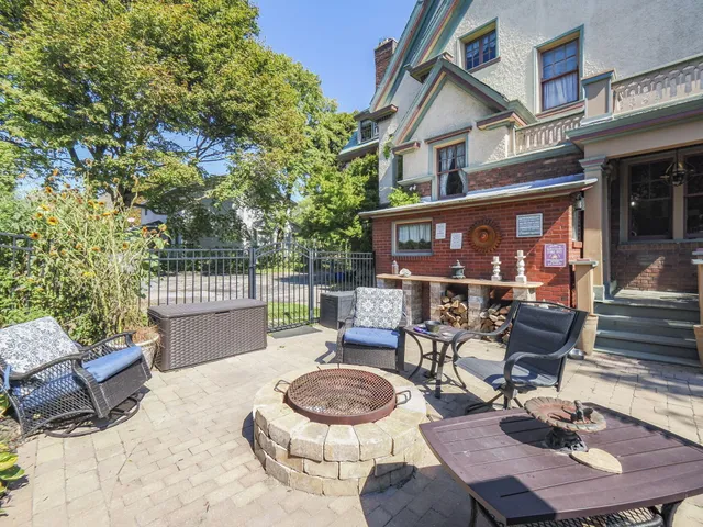 $675,000 | 516 Maple Street, Manistee, MI 49660